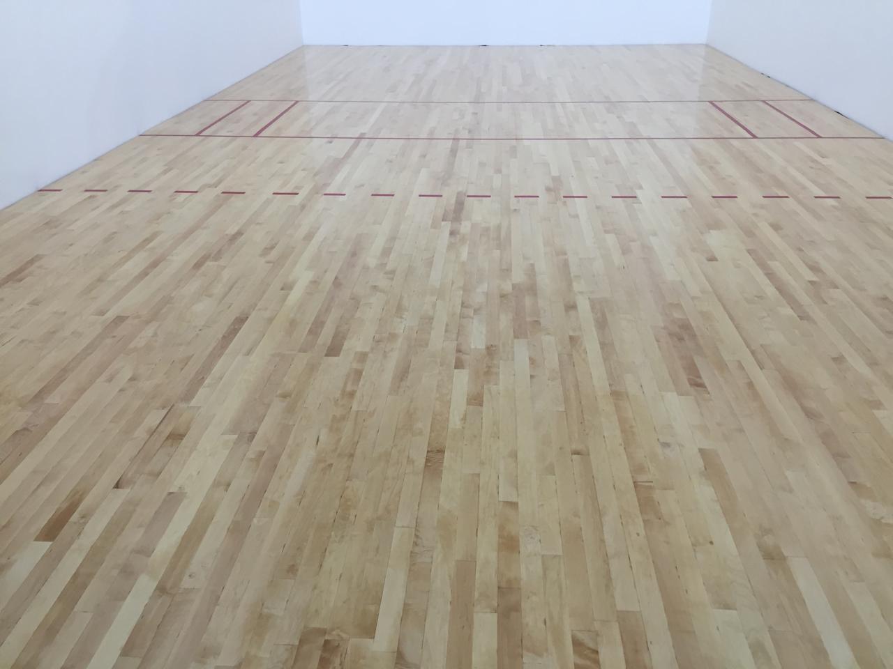 cancha de squash en casa